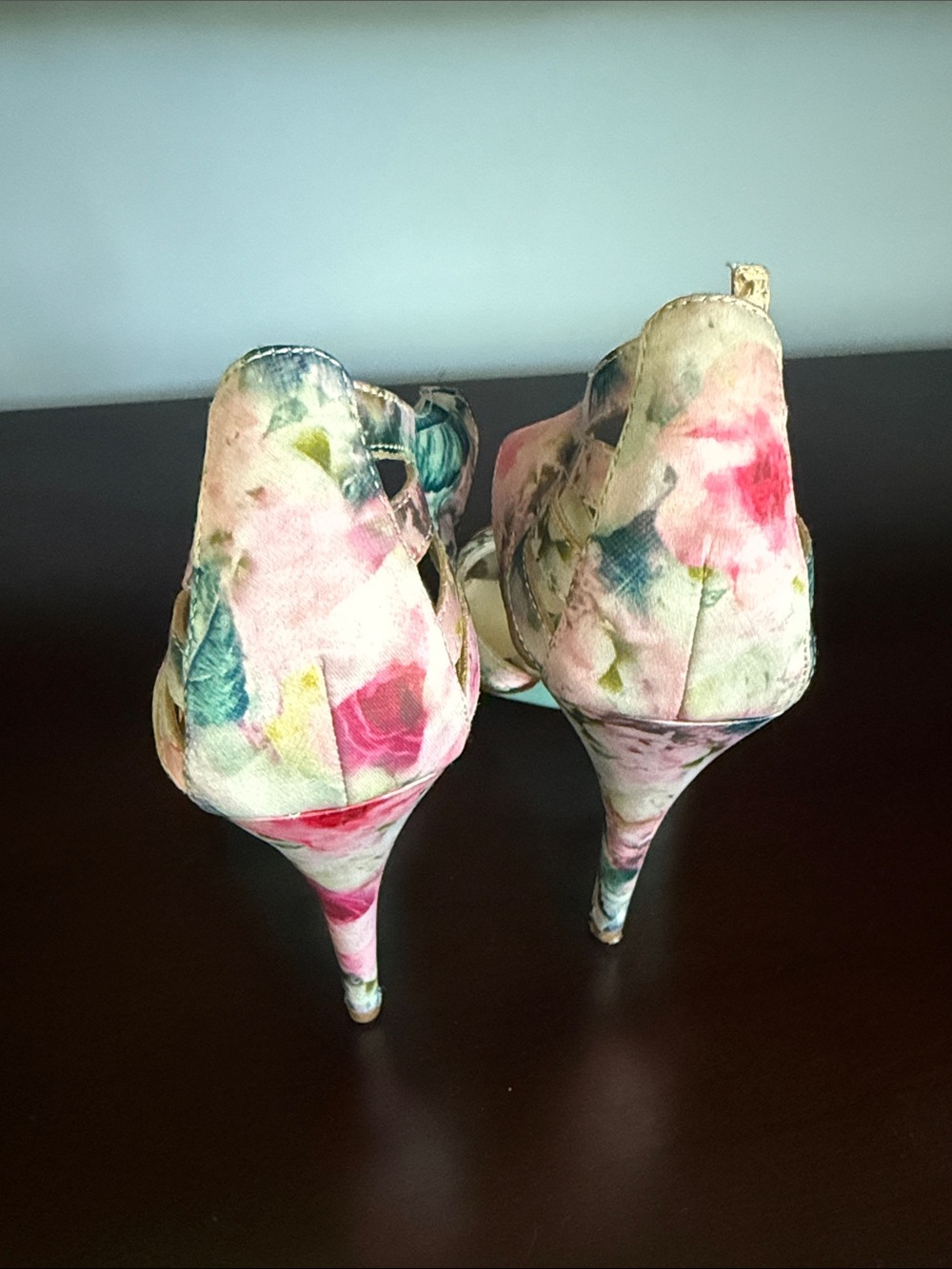 Betsey Johnson Floral Multi-Color Strappy High Heel Sandals Size 8 - Picture 6 of 8
